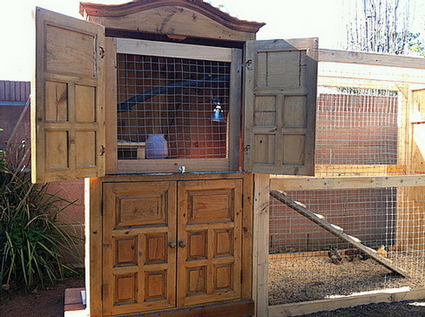 Chicken Coop Ideas - Designs And Layouts For Your Backyard Chickens ...