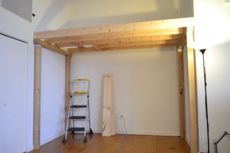 How To Build A Loft Bed In Small Rooms