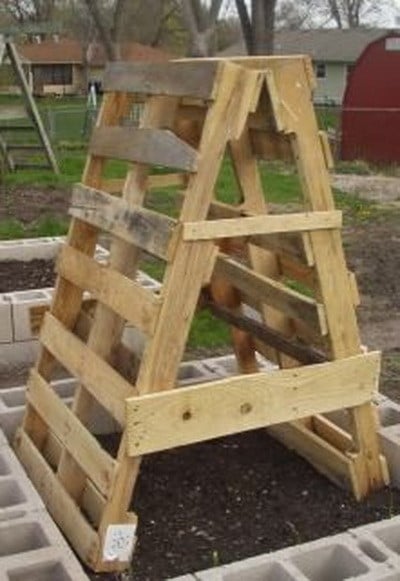 30 DIY Wooden Pallet Projects_02