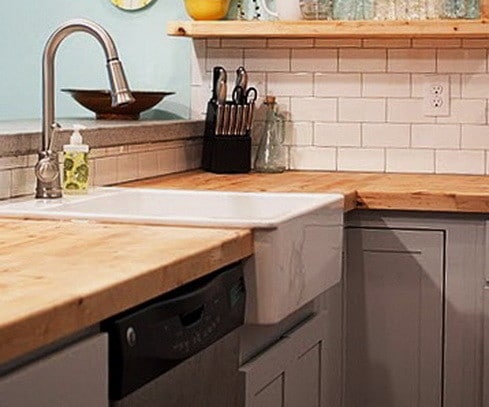 Kitchen Countertops Made of Wood_17