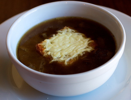 onion broth soup will help your sore throat