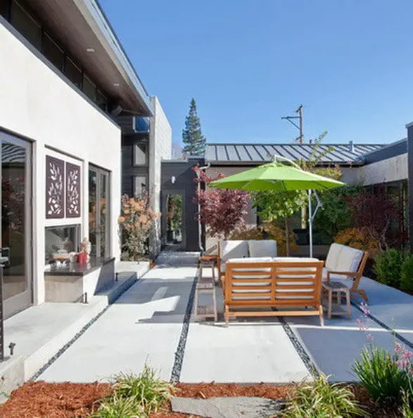 patio ideas for backyard