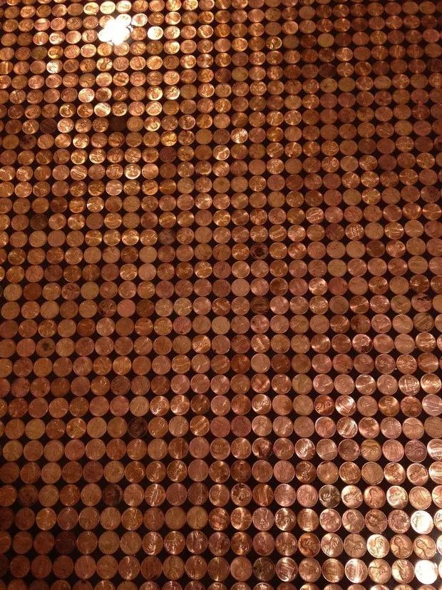 How To Make A Penny Top Coffee Table_06