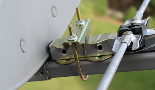 Hook up outdoor antenna