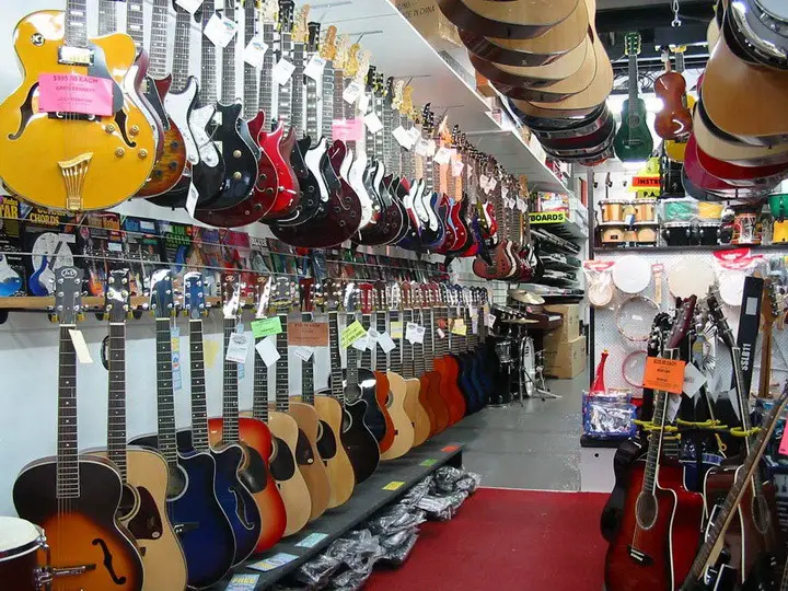 musical instrument store