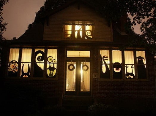 Scary Outdoor Halloween Decorations And Silhouettes_23