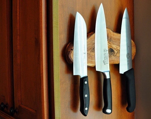 How To Make A DIY Wooden Magnetic Knife Holder 