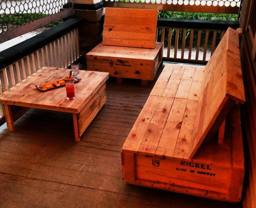 How To Recycle A Wooden Crate Into Furniture 