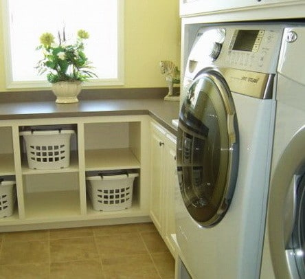 Laundry Room Storage & Decorating Ideas_13