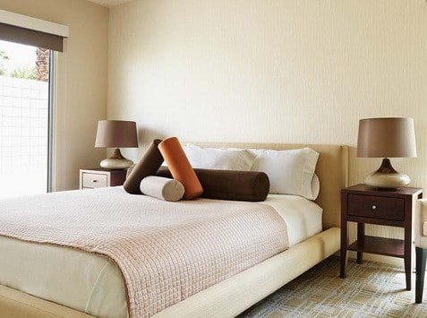 30 Hotel Style Bedroom Ideas_22