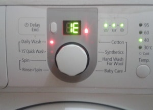 Samsung Washing Machine Error Code LE 1E - What To Check ...