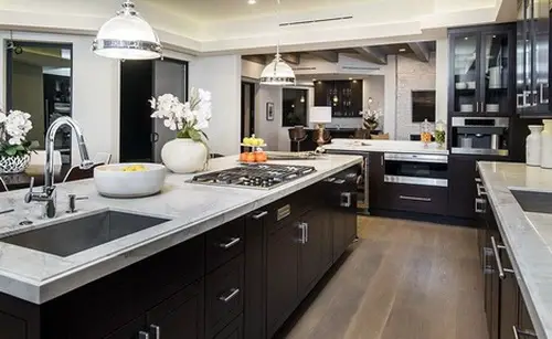 Modern style white Marble Countertop with Kitchen Island and Cooking area